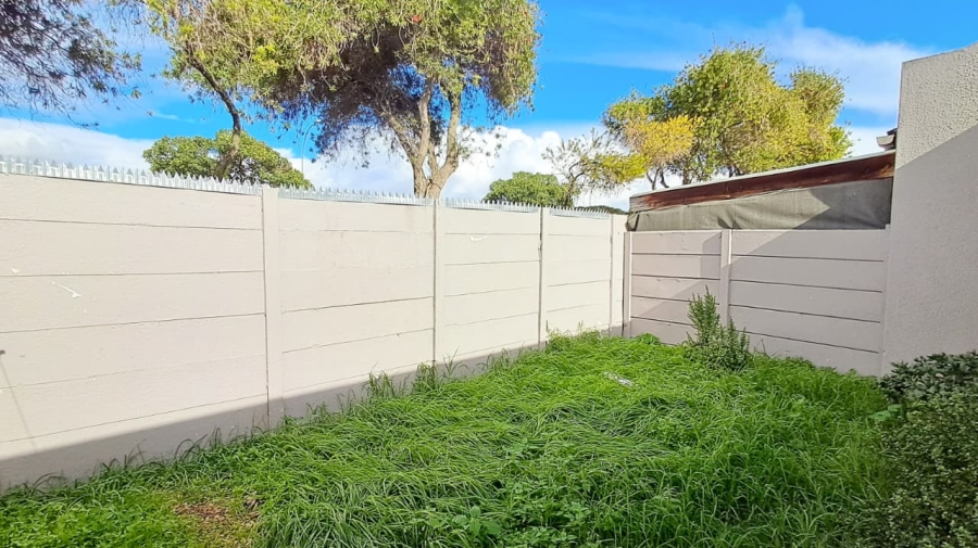 To Let 2 Bedroom Property for Rent in Tygerdal Western Cape